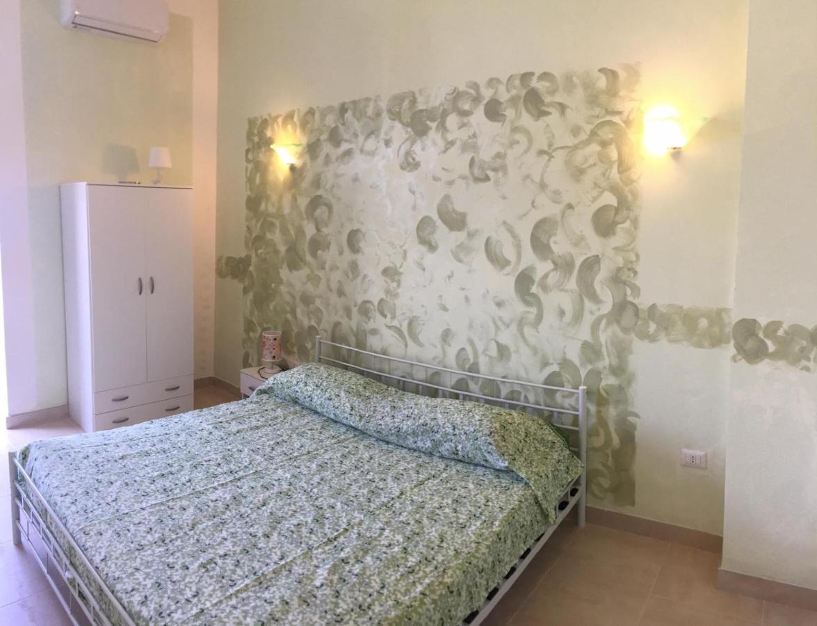 Una Terrazza Sul Mare Агрополи Екстериор снимка